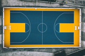 爱游戏-双星闪耀，Ning五场绝杀助巴塞罗那极限创传奇